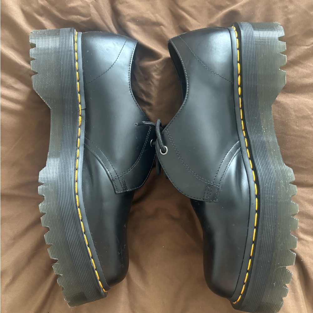 Dr. Martens Black Men's Boots - Picture 2 of 4